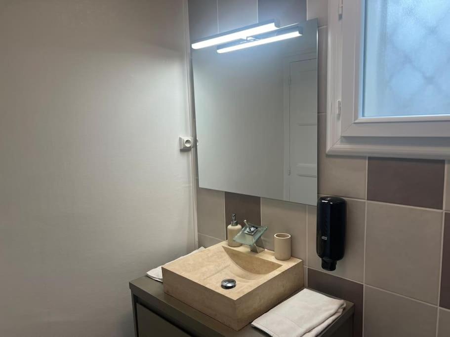 Appartement Proche Des Facs Lebon Clermont-Ferrand Zewnętrze zdjęcie